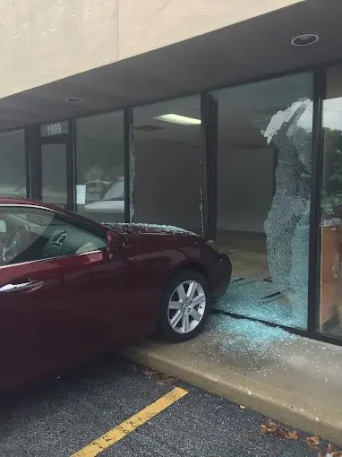 business accident window replacement