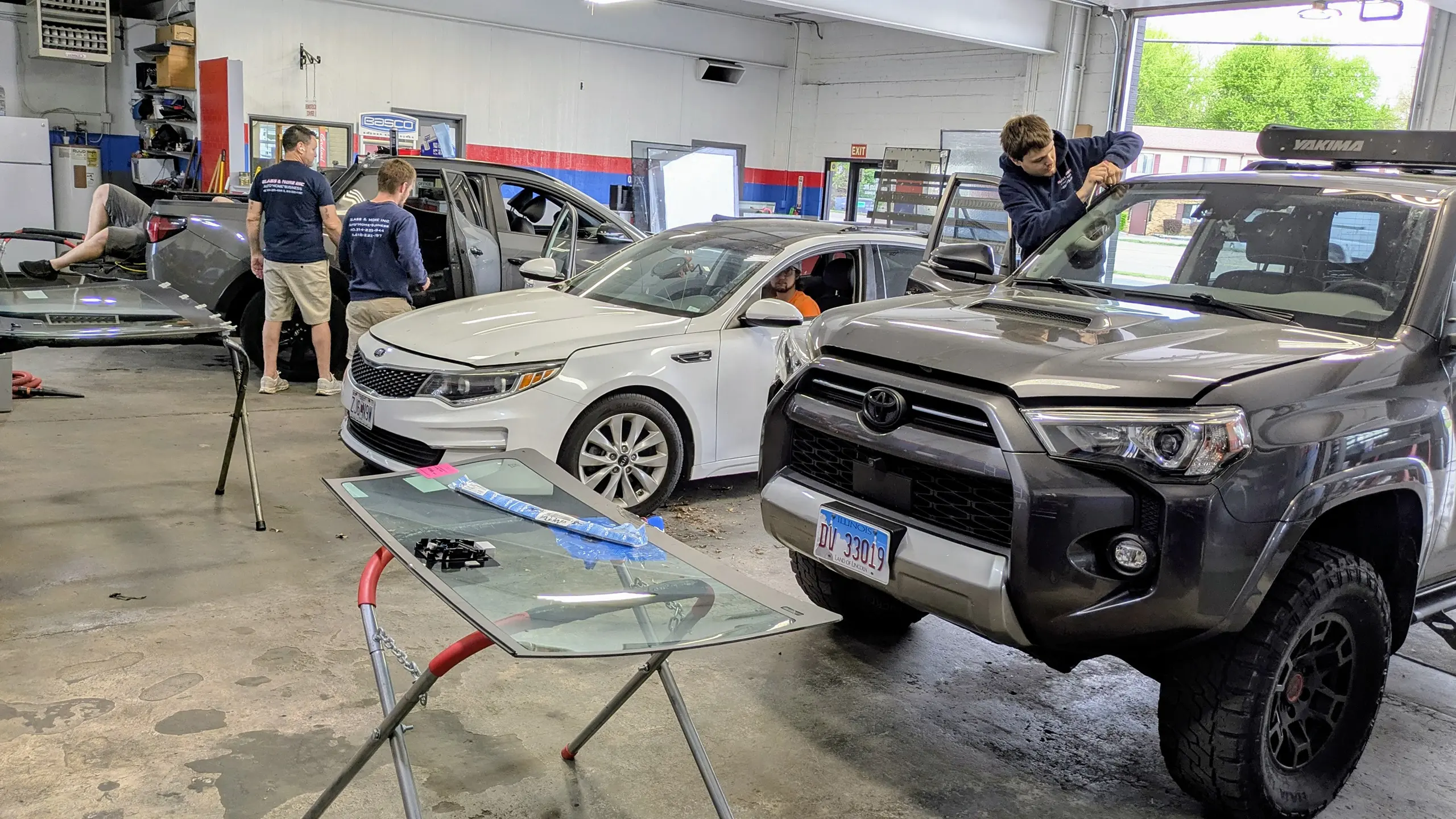 Quick auto glass replacement Belleville IL