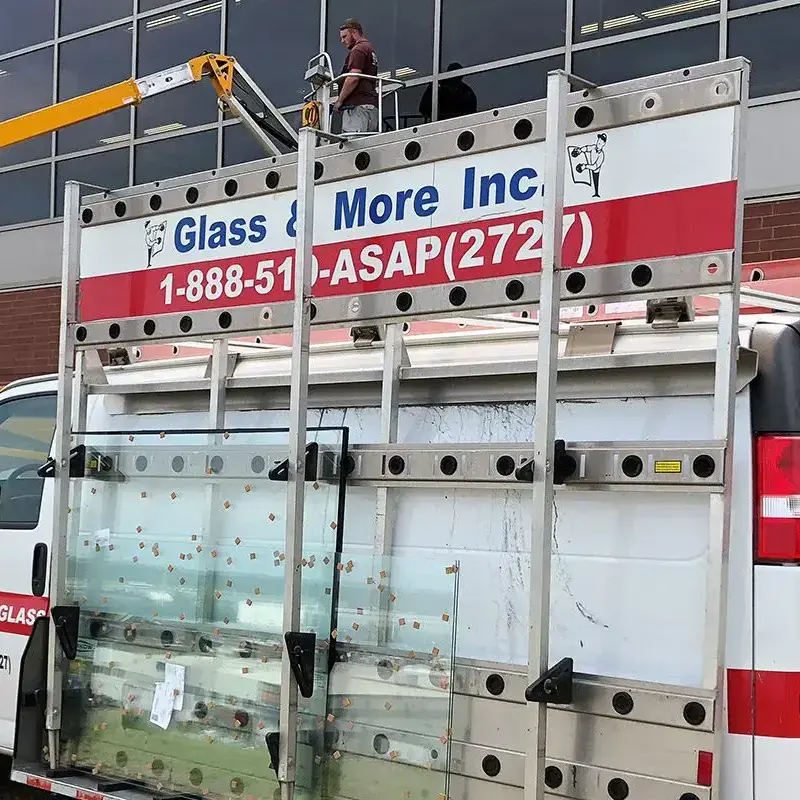 quick turnaround glass service Belleville IL